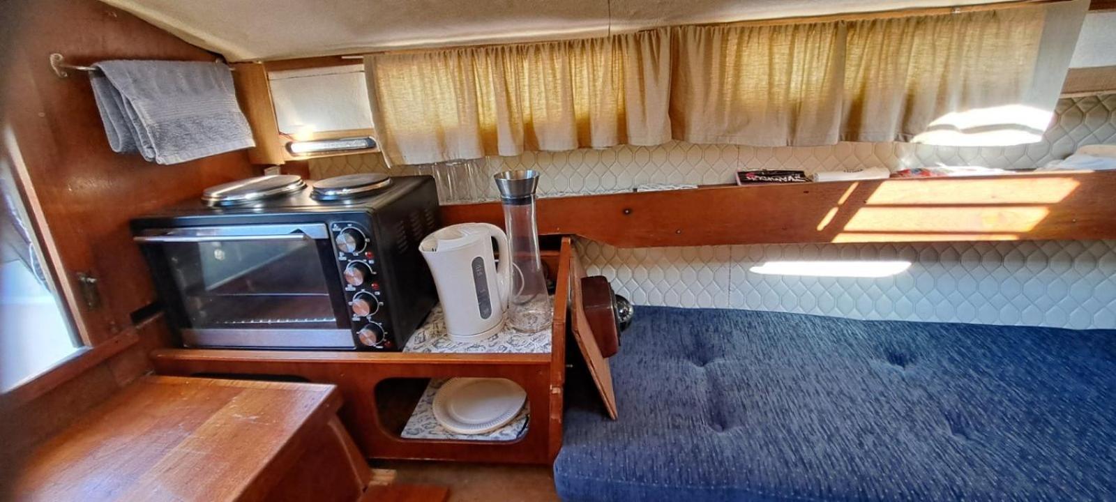 Отель Unique Boat 1 Хёганес Экстерьер фото