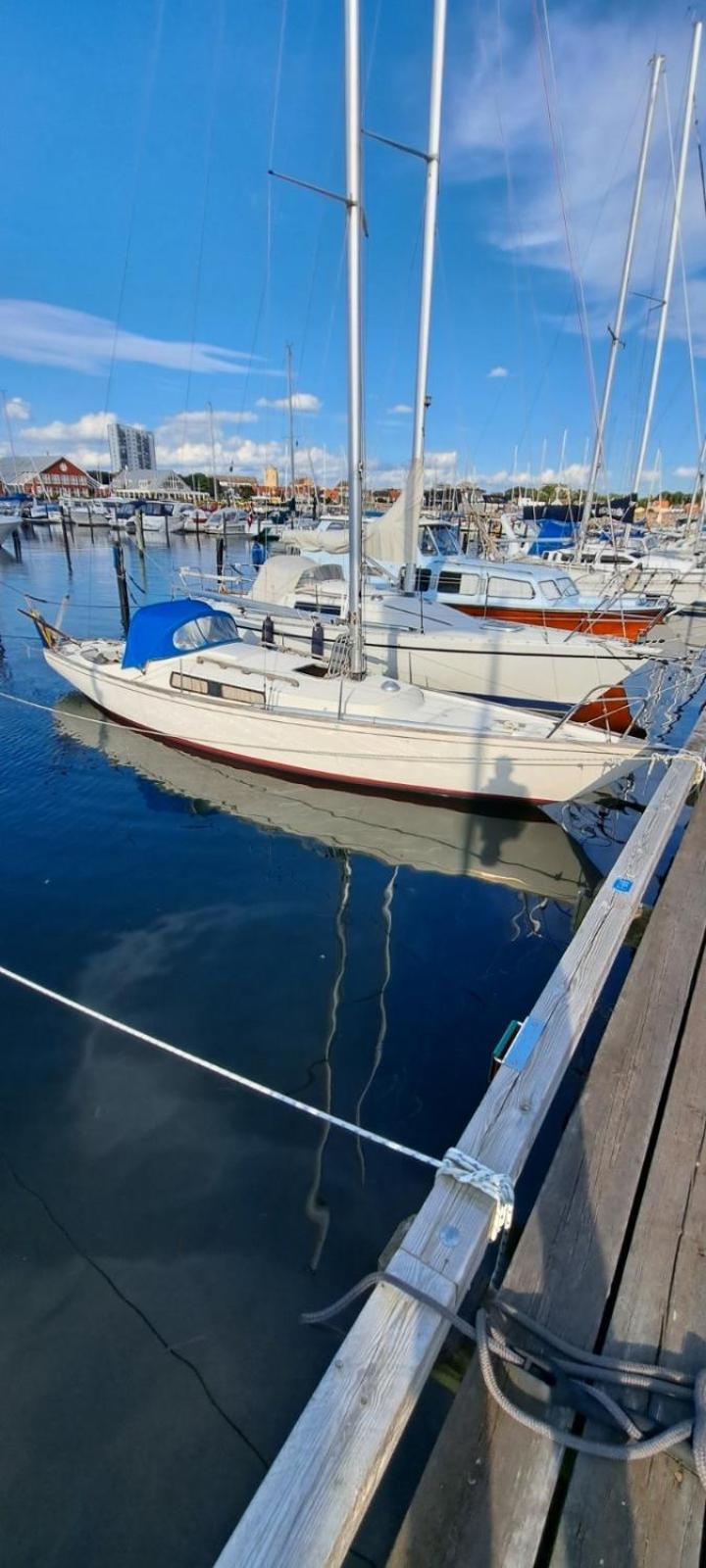 Отель Unique Boat 1 Хёганес Экстерьер фото